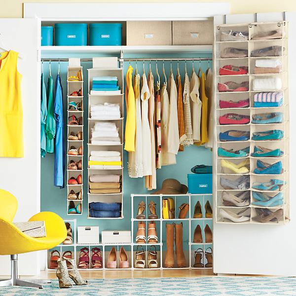 https://www.containerstore.com/catalogimages/206969/HOHS_14_LikeItShoeGrid_EM_R0508_CMYK.jpg?width=600&height=600&align=center
