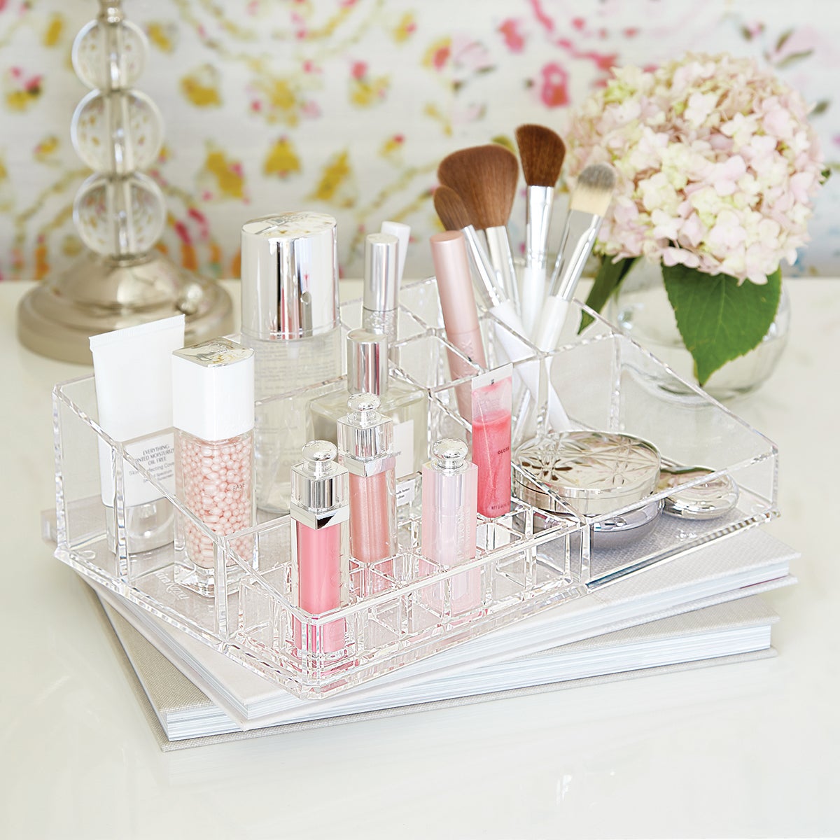 Åh gud En sætning medaljevinder Luxe Large Acrylic Makeup Organizer | The Container Store
