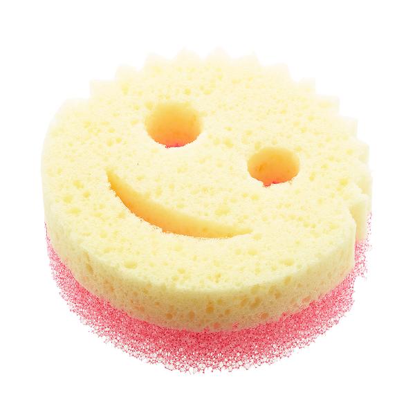 What's the difference between a Scrub Daddy and Scrub Mommy