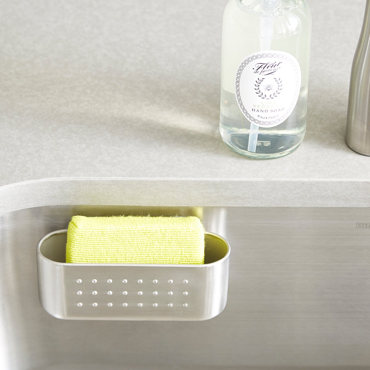 Interdesign Forma Suction Sink Center