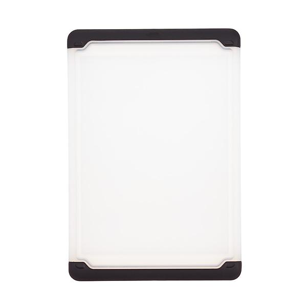 https://www.containerstore.com/catalogimages/330041/10073555-oxo-prep-cutting-board.jpg?width=600&height=600&align=center