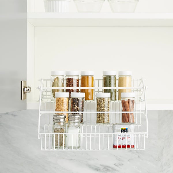 7 Tips to Organize Your Spice Rack