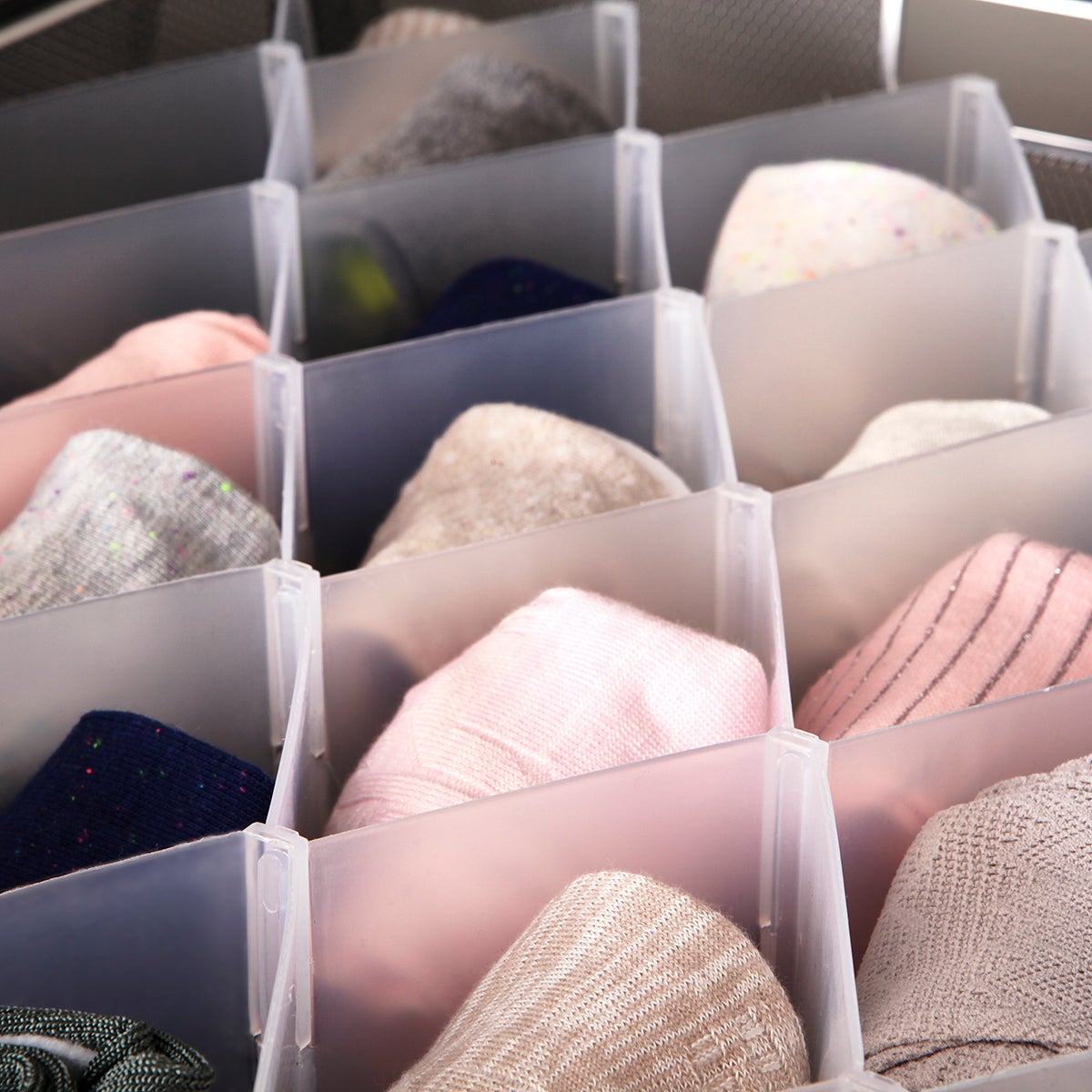 32-Compartment Drawer Organizer