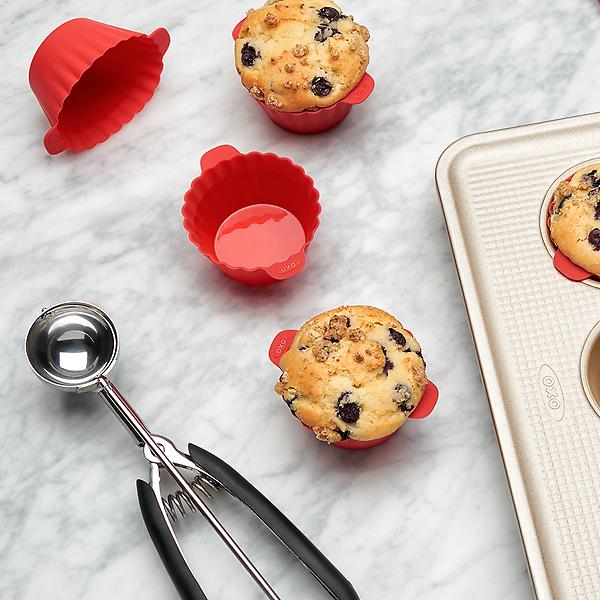 https://www.containerstore.com/catalogimages/347550/10076039-OXO-Silicone-Baking-Cups-VE.jpg?width=600&height=600&align=center