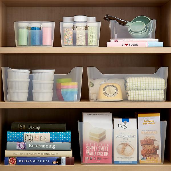 https://www.containerstore.com/catalogimages/355902/10073991-Plastic-Storage-Bin-Clear%20(.jpg?width=600&height=600&align=center