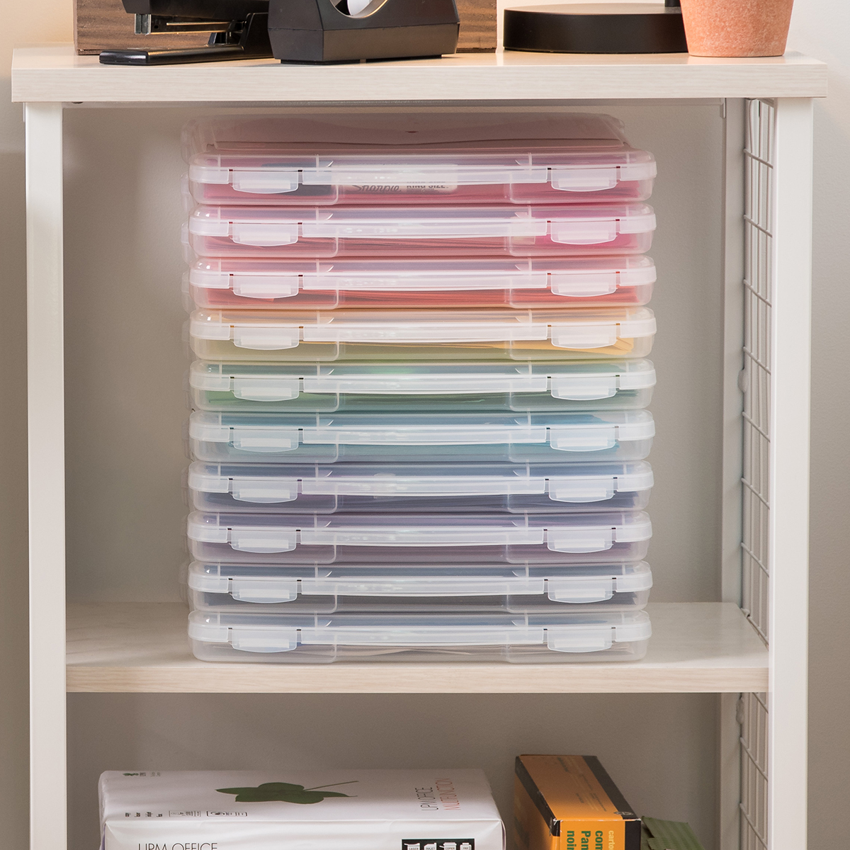 https://www.containerstore.com/catalogimages/359363/10077403-project-case-clear-VEN3.jpg