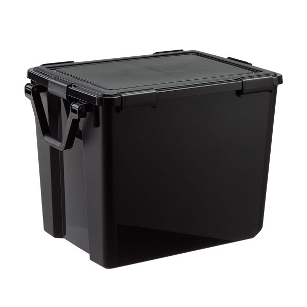 103 qt. Black Weathertight Tote with Wheels