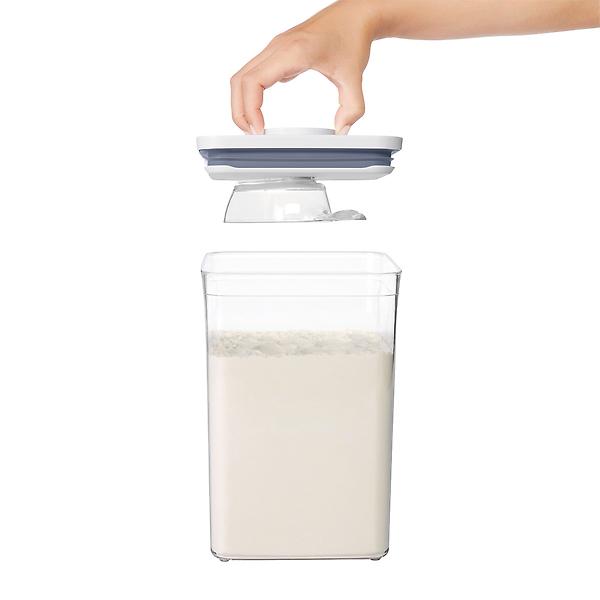 OXO Good Grips Pet POP Container – 6.0 Qt/5.7 L with Half Scoop