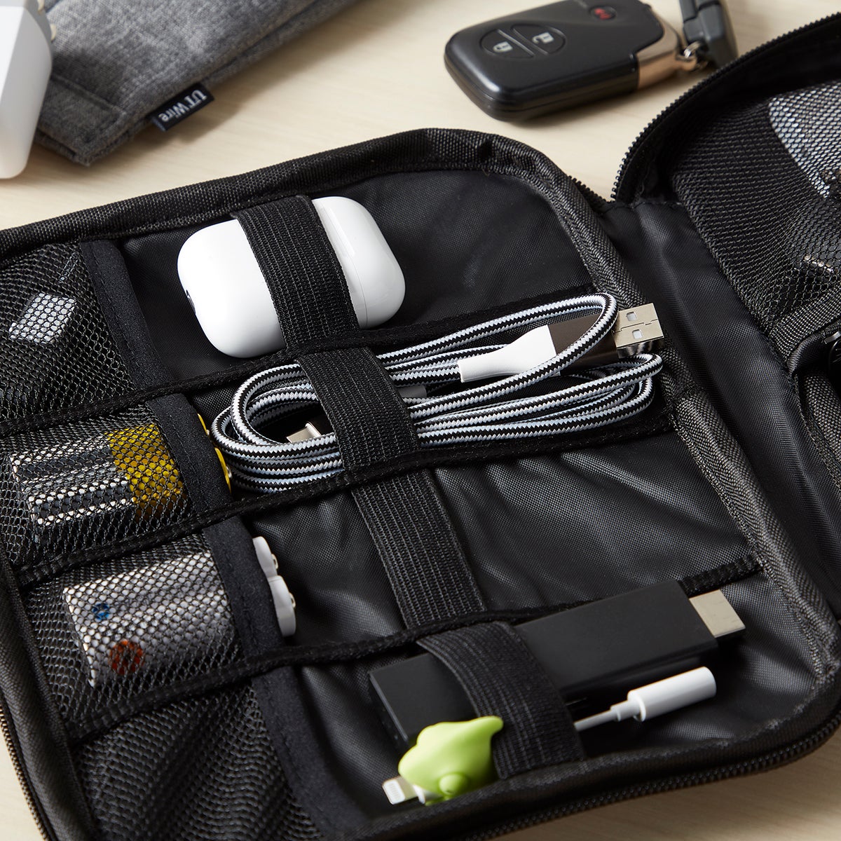 cord organizer bag