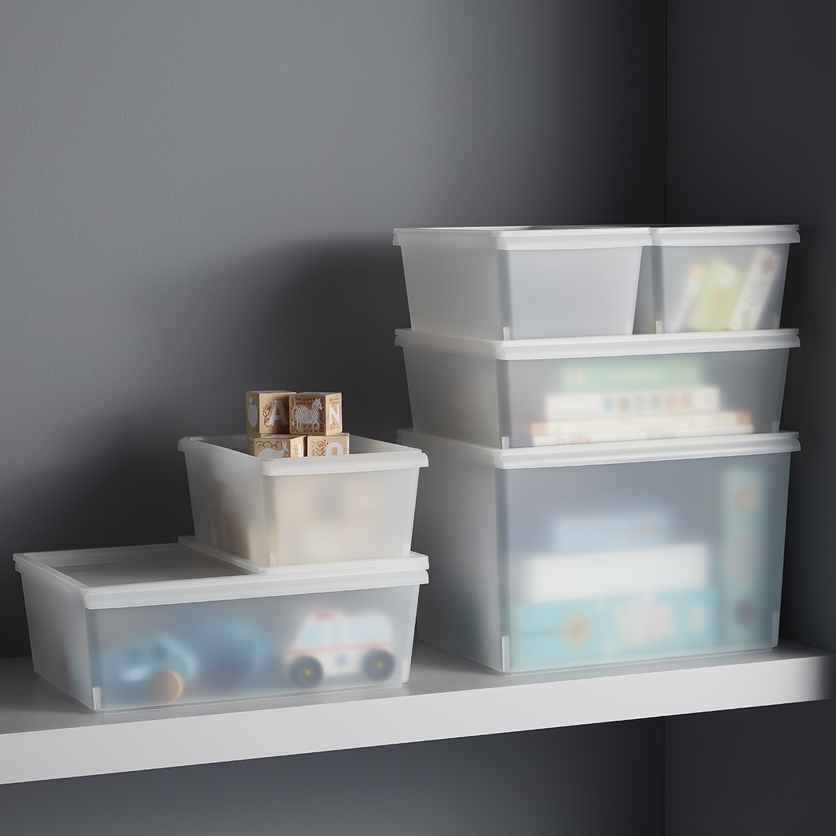 https://www.containerstore.com/catalogimages/381987/Storage-Modern-Bins-Clear-Collection.jpg