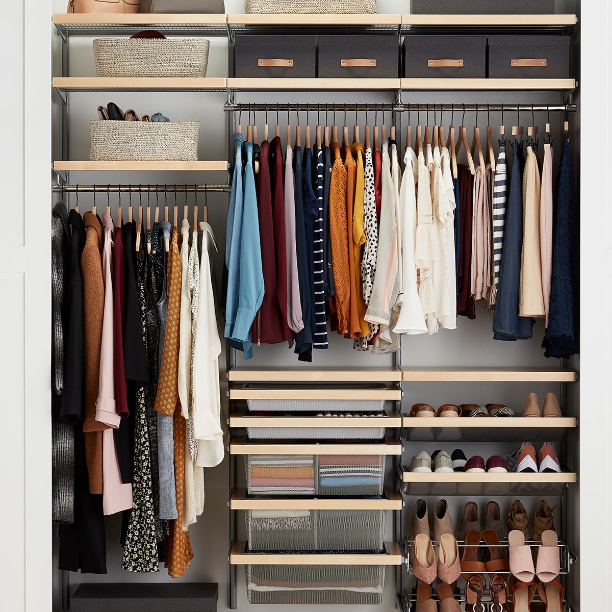 Elfa Décor 6' Birch & Platinum Closet