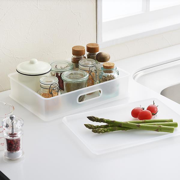 https://www.containerstore.com/catalogimages/390070/10080897_with%20lid-Shimo-VEN1.jpg?width=600&height=600&align=center