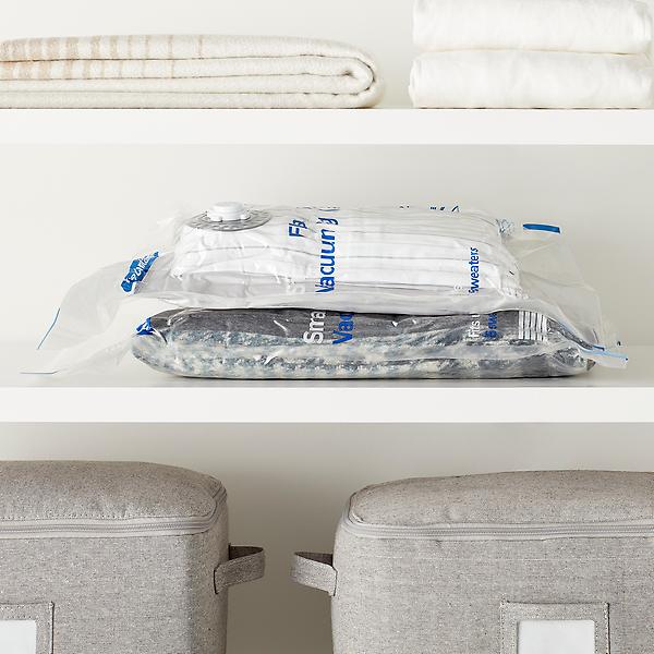https://www.containerstore.com/catalogimages/393834/10082040-small-flat-vacuum-bag-PVL.jpg?width=600&height=600&align=center