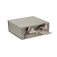 Medium Collapsible Box w/ Bow Silver