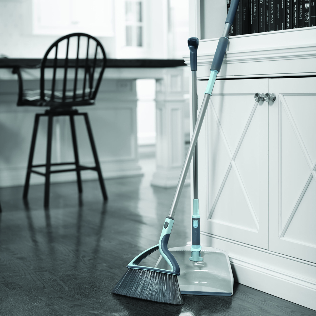Casabella Upright Broom and Dustpan Set for Cleaning and Sweeping
