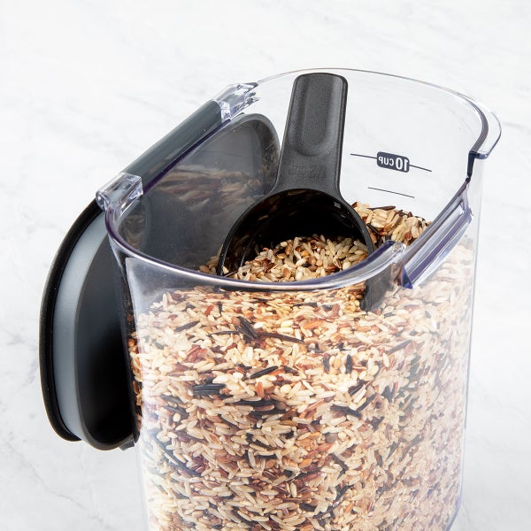 Progressive 4.5 qt Cereal ProKeeper