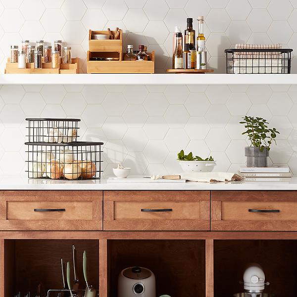 https://www.containerstore.com/catalogimages/418661/CF_21_Kitchen_Favorites.jpg?width=600&height=600&align=center