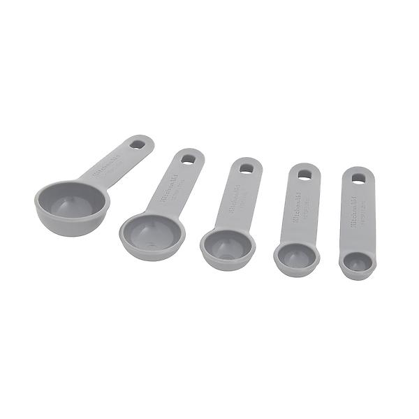 https://www.containerstore.com/catalogimages/427132/10085964-KitchenAid-Measuring-Spoon-.jpg?width=600&height=600&align=center