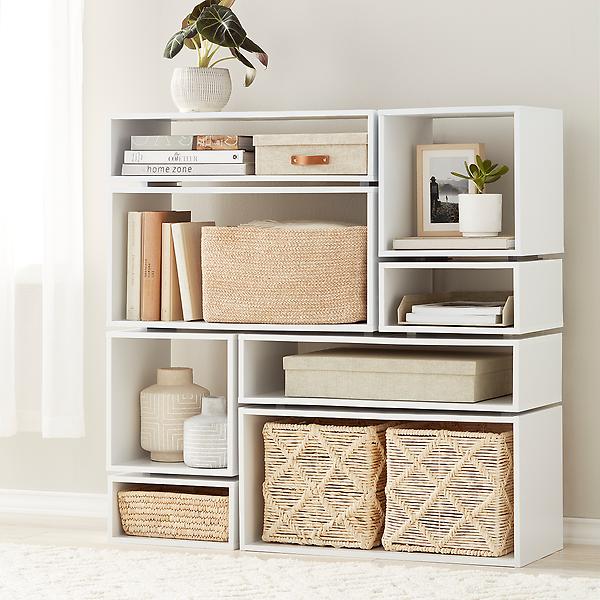 https://www.containerstore.com/catalogimages/433551/10085821g-Clip_Cube.jpg?width=600&height=600&align=center
