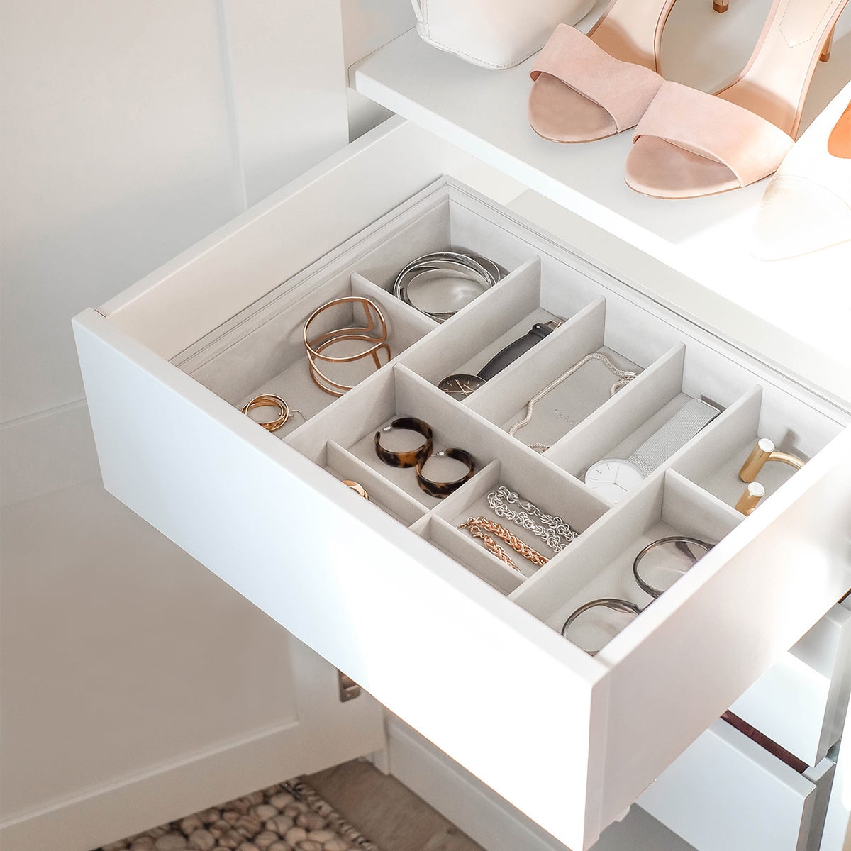 Velvet Lined Jewelry Drawer Design Ideas