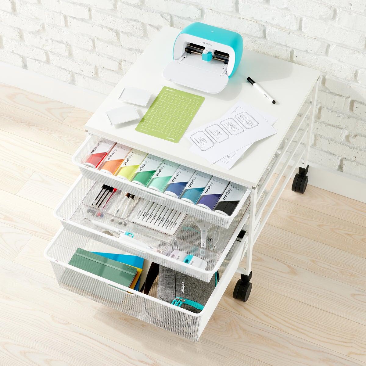 DIY: Desk Organizers With Cricut Joy « lovestalgia