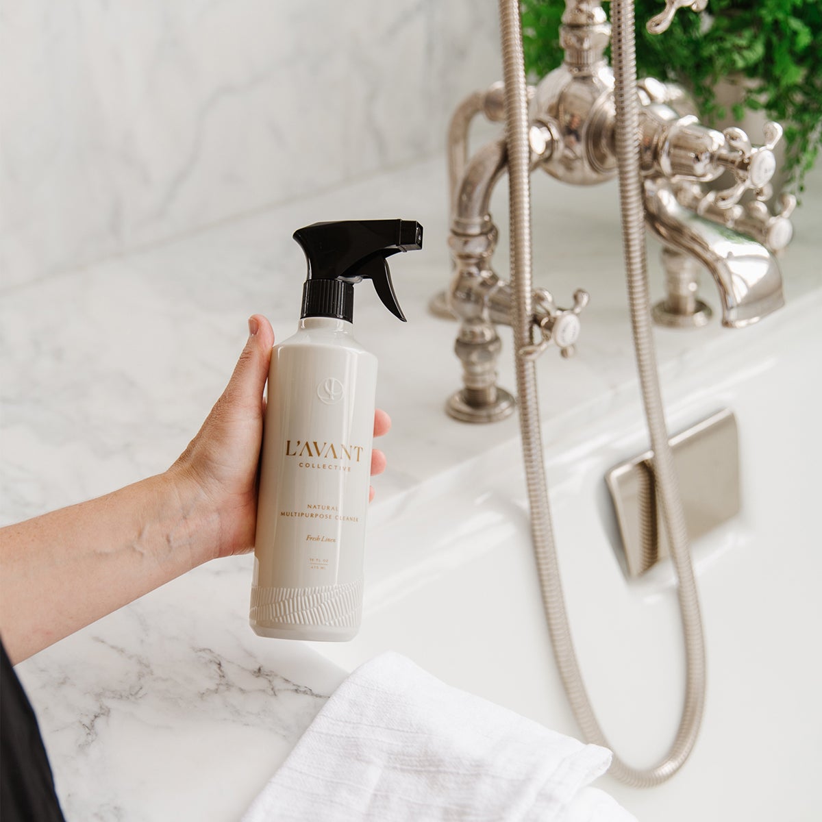 L'AVANT Collective Fresh Linen Multipurpose Cleaner - Thumbnail 3