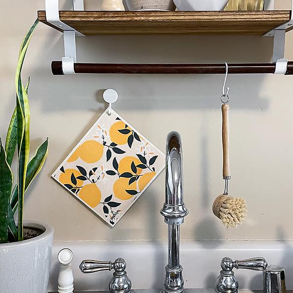 https://www.containerstore.com/catalogimages/456543/10090685-papaya-reusable-paper-towel.jpg?width=600&height=600&align=center