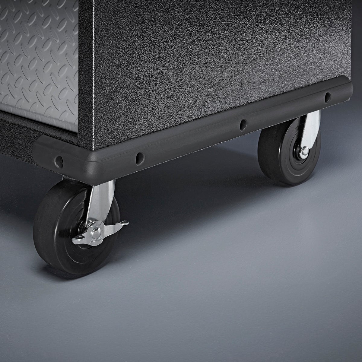 Gladiator rolling discount tool chest