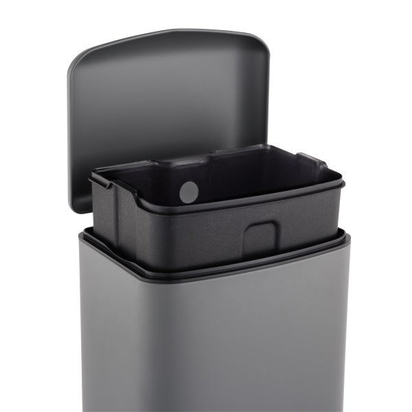 1.5 gal. White Rectangle Step Trash Can