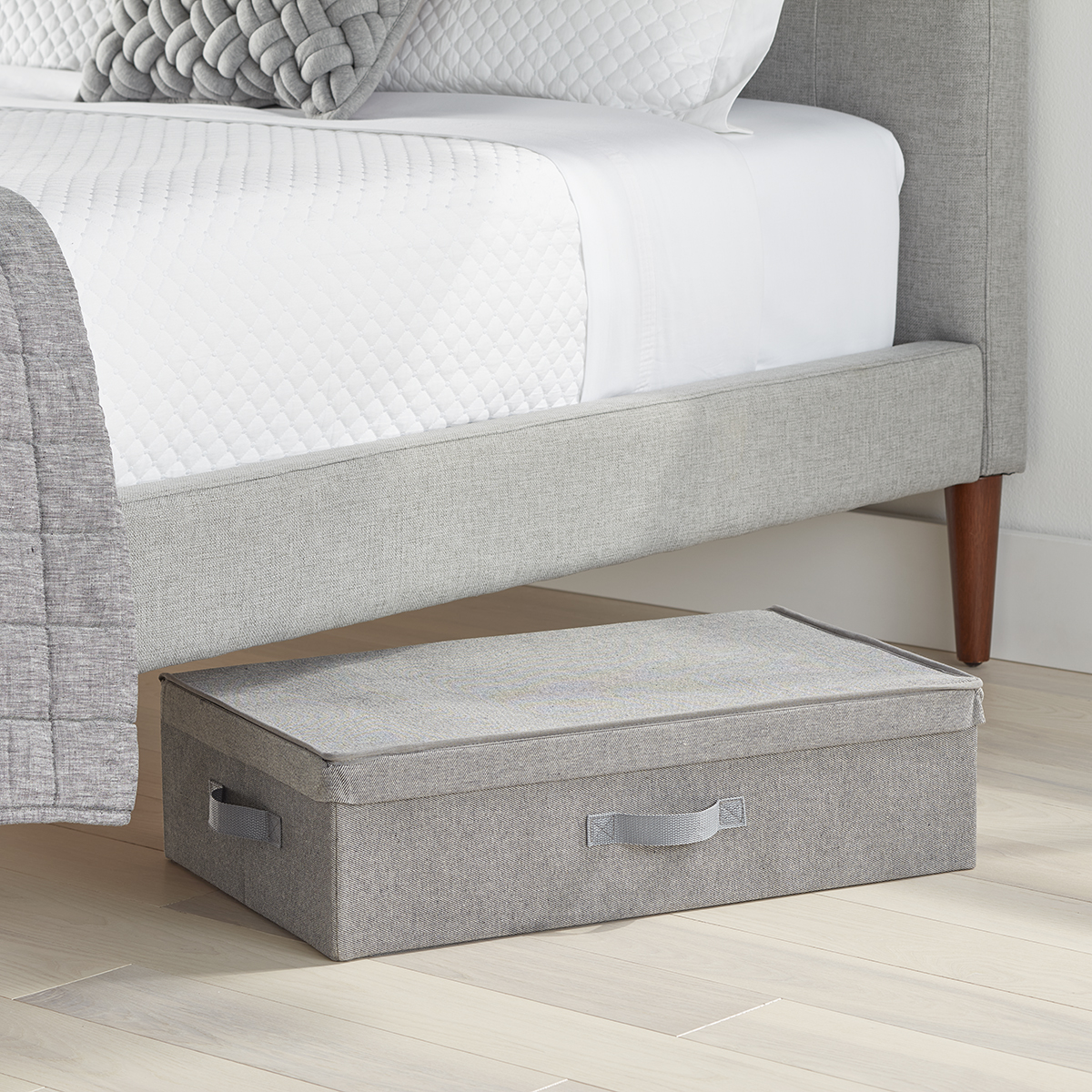 https://www.containerstore.com/catalogimages/475592/10084632_Twill_storage_underbed_box_.jpg