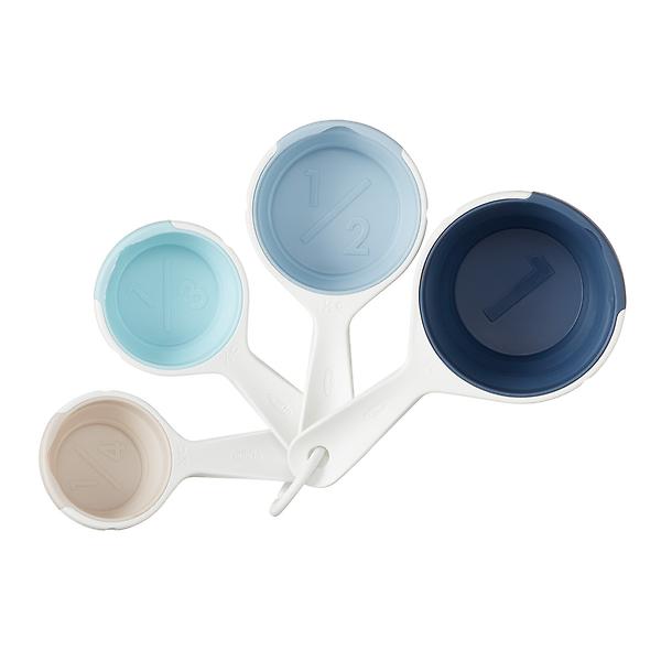 https://www.containerstore.com/catalogimages/476138/10050172-collapsible-measuring-cups-.jpg?width=600&height=600&align=center
