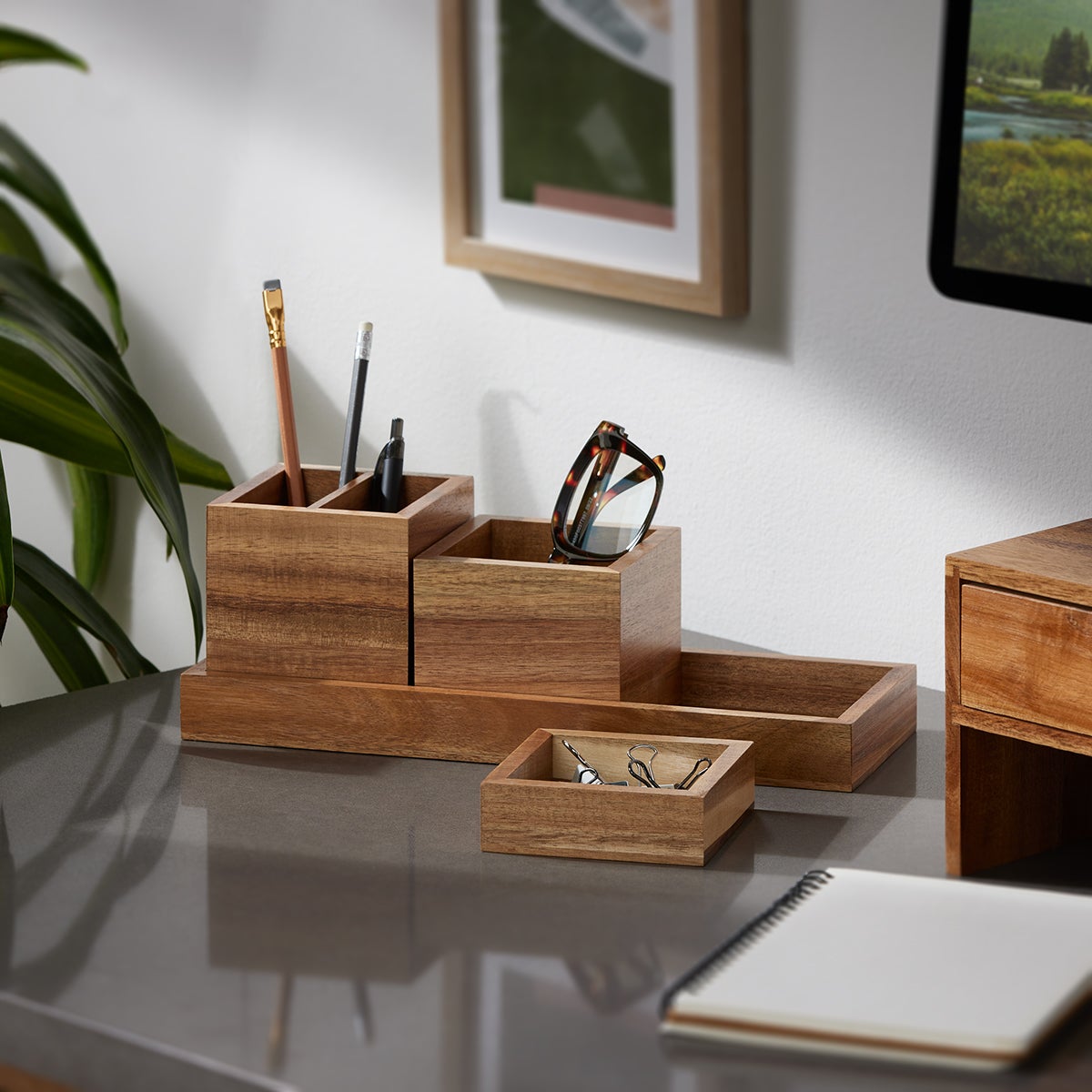 thumbnail image 2 of Desktop Storage Box Organizer Basket Small Sundries Multi-function 2 of 14