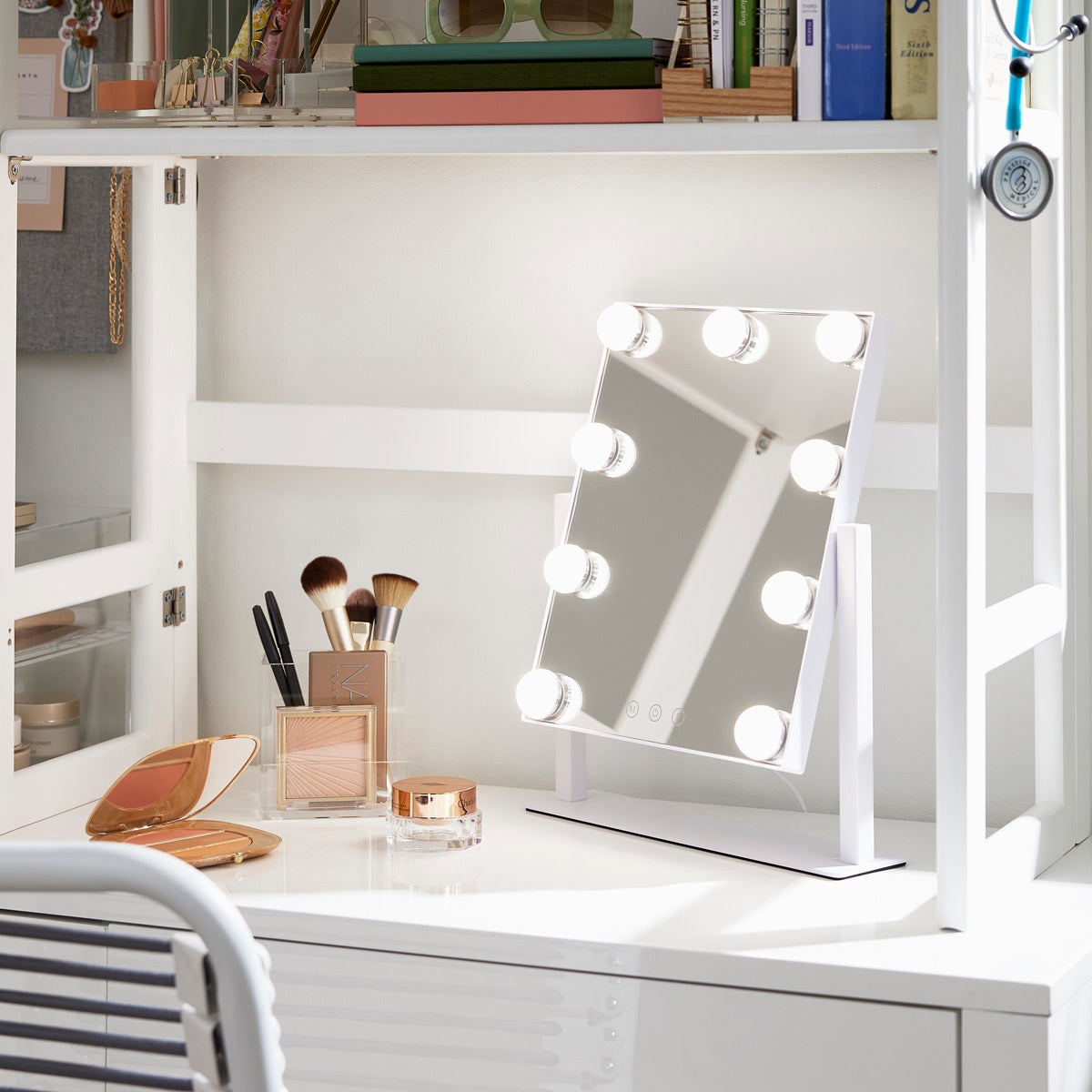 9-Bulb Hollywood Vanity Mirror