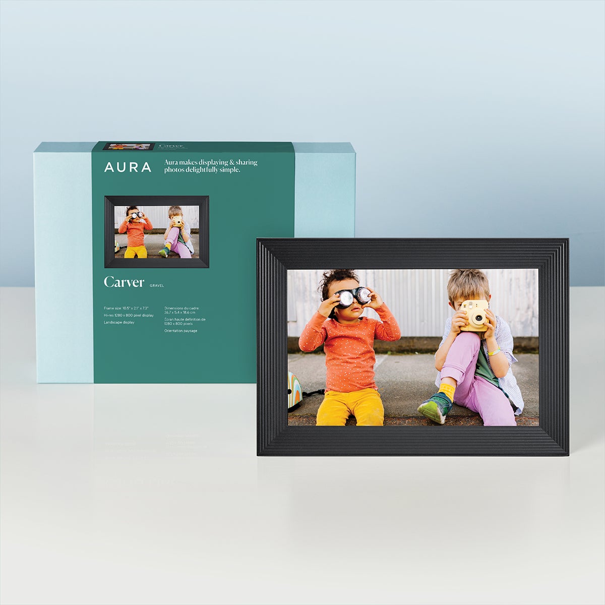 Aura Frames Carver 10.1" WiFi Digital Picture Frame - Thumbnail 5