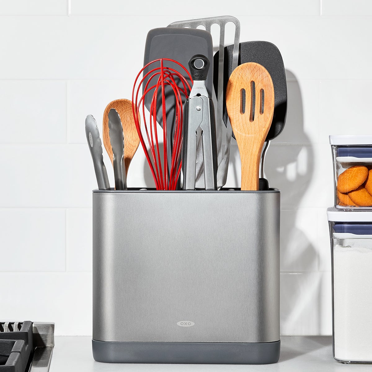 https://www.containerstore.com/catalogimages/493384/10093854-GG_13362300_UtensilHolderLa.jpg