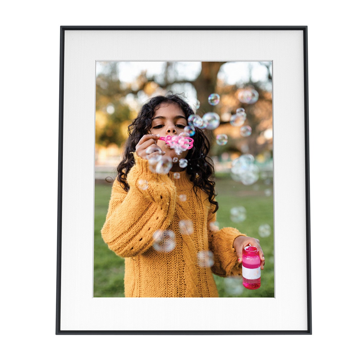 Aura Frames Walden Mat Digital Picture Frame