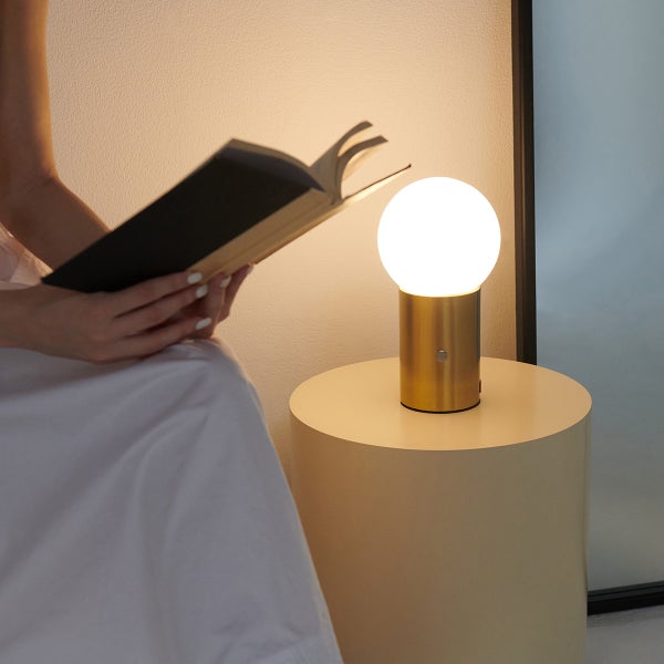 Brightech Kai Table Lamp