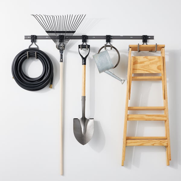 Garage Plus 5-Hook Track