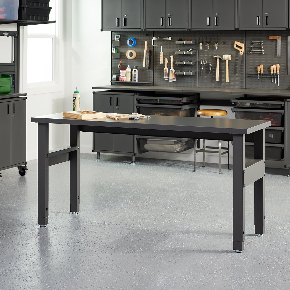 Garage shop workstation table