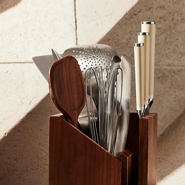 https://www.containerstore.com/catalogimages/520398/10094897%20-%20Wood%20Spoon-ven.jpg?width=600&height=600&align=center