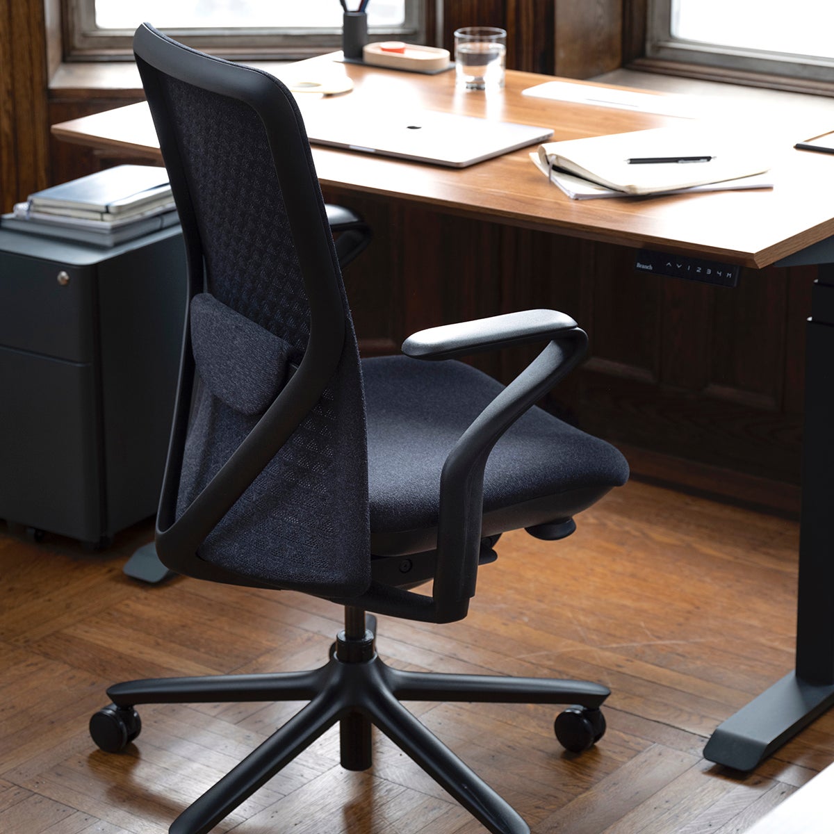 Verve Chair - Thumbnail 4