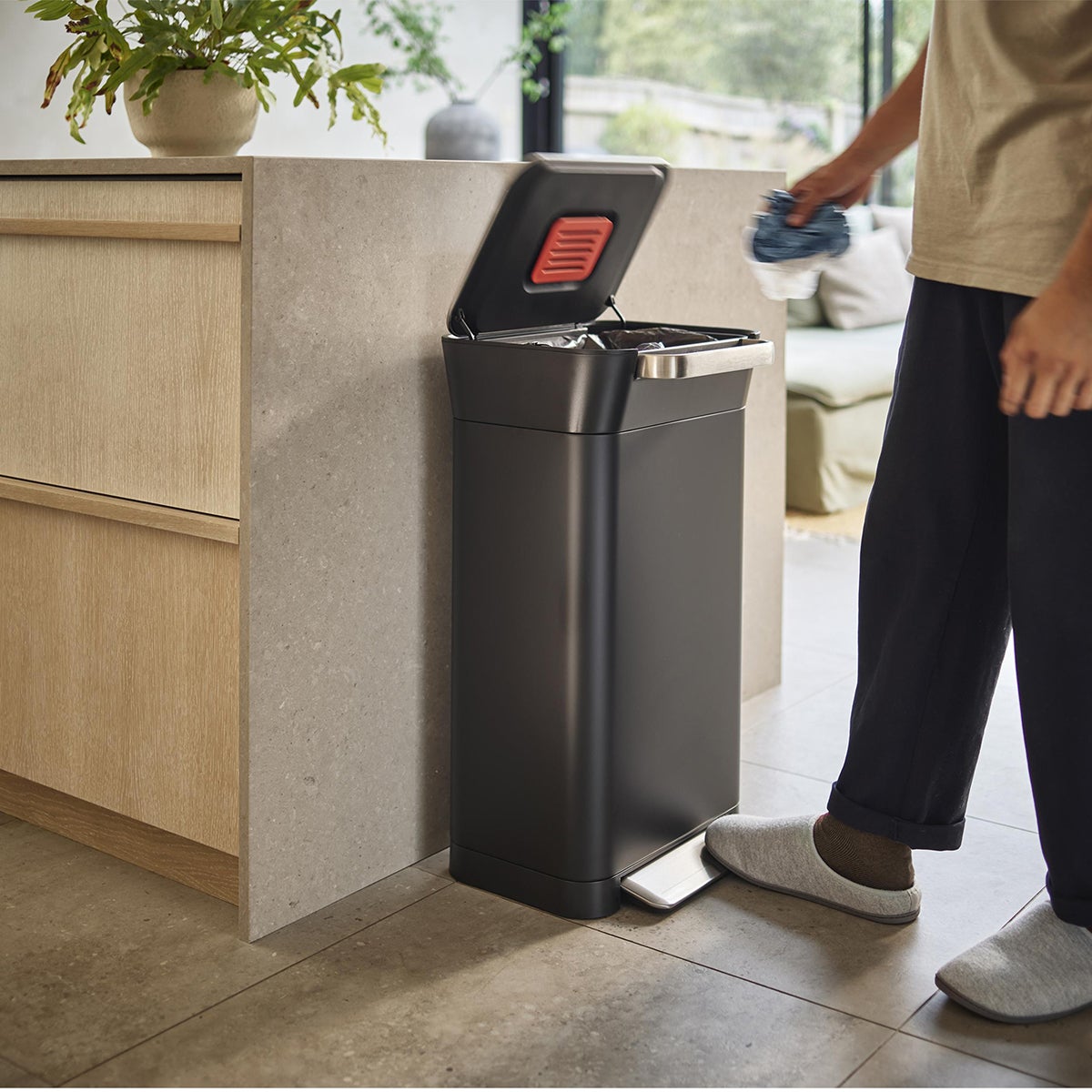 Joseph Joseph Titan 30L Trash Compactor | The Container Store