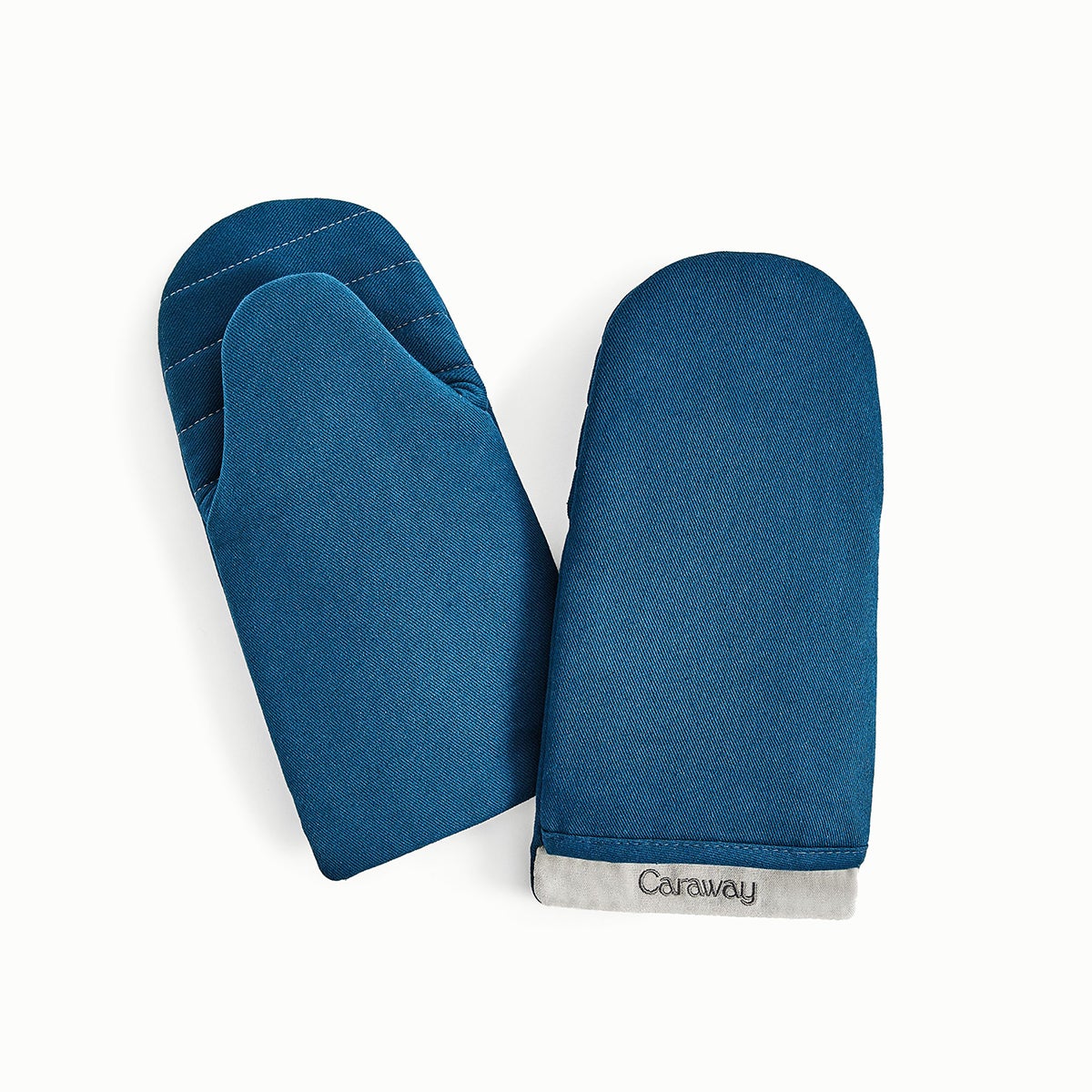 Caraway Home Oven Mitt Set - Thumbnail 5