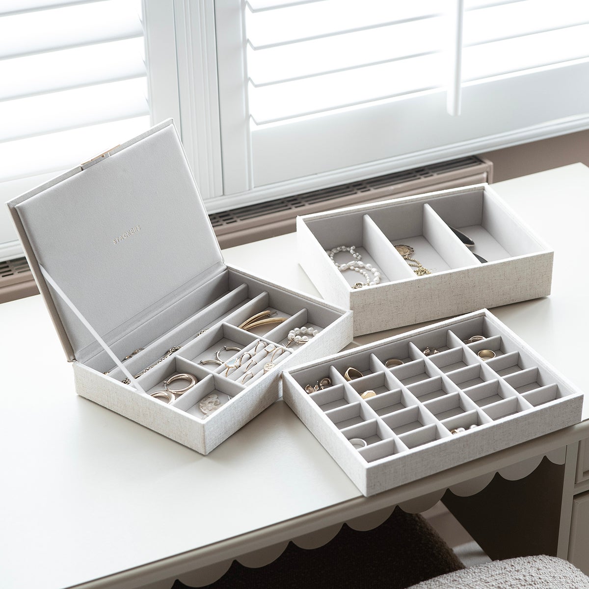 Stackers Classic Jewelry Box Starter Set Stackers Classic Jewelry Box Starter Set