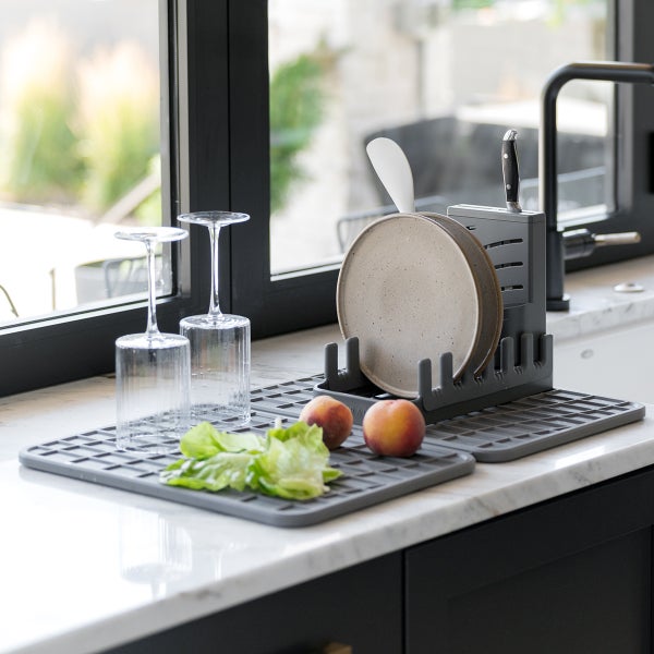 Dorai Dish Pad and Dish Pad Rack