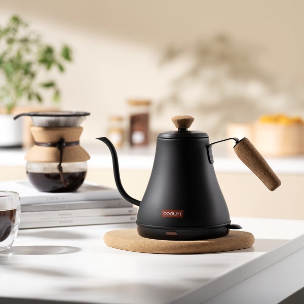 Bodum Electric Gooseneck Kettle