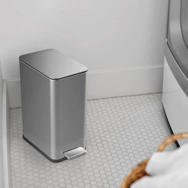 Nine Stars 2.6 Gal Step Trash Can