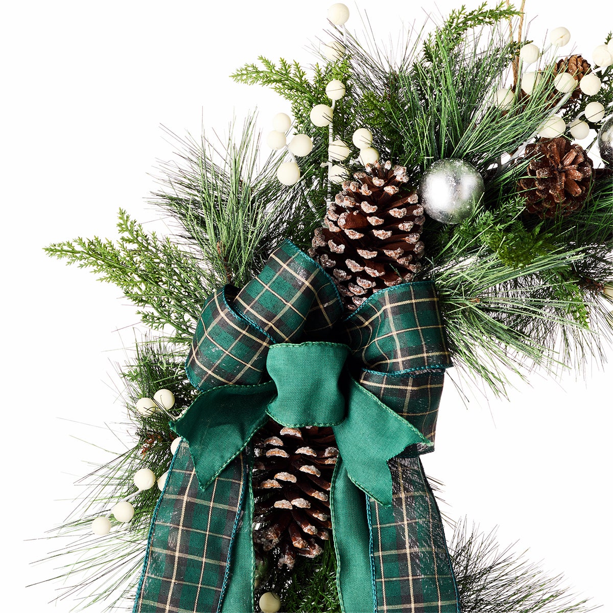 Plaid 26in Wreath | The Container Store